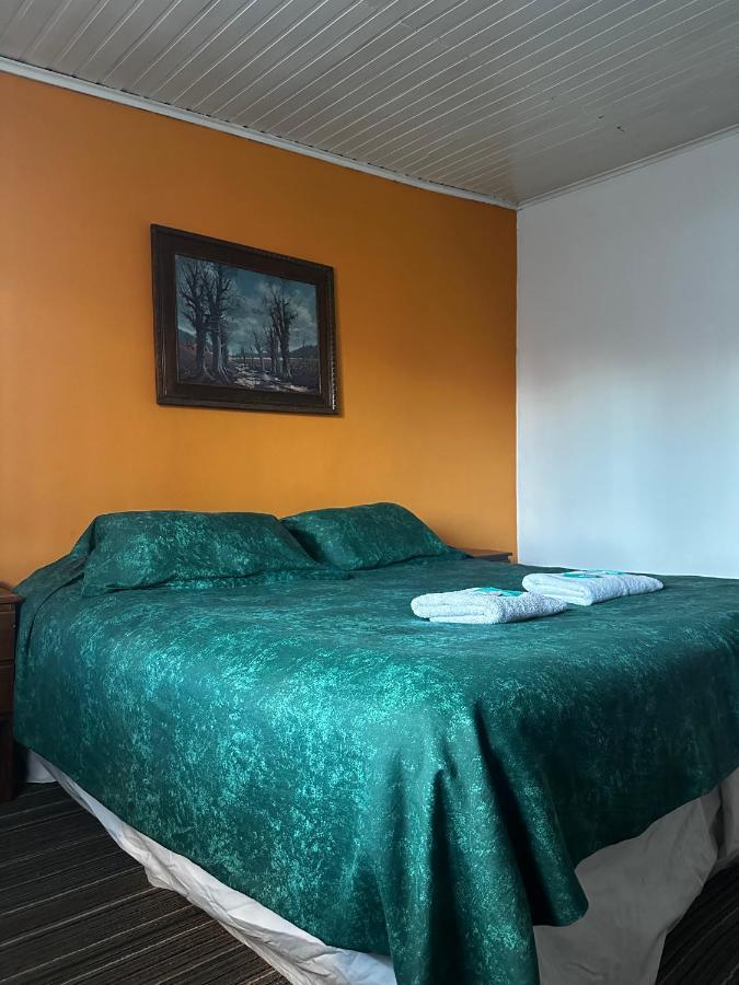 Amancay Hostal Patagonico El Calafate Exterior photo